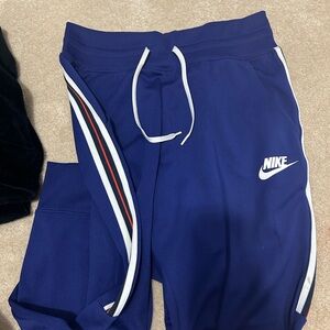 Nike Joggers